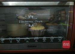 戚风蛋糕的做法图解9