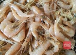 补钙的香酥小毛虾的做法图解1