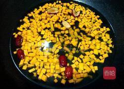 红枣麦片南瓜粥的做法图解3