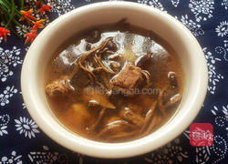 茶树菇排骨汤的做法图解9