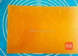 迷你巧克力奶油蛋卷甜筒的做法图解5