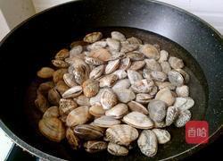 花贝豆腐汤的做法图解2