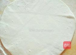 素韭菜合子的做法图解1