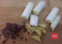 土豆炖牛肉的做法图解2