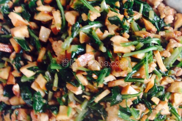 马兰头炒香干