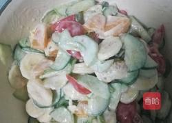 蔬菜水果沙拉的做法图解4