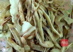 凉拌猪耳丝的做法图解1