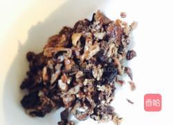 胡萝卜炒火腿肠的做法图解4