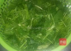 菠菜炒蛋的做法图解1