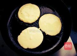 黄金玉米饼的做法图解3