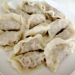 三鲜水饺和紫菜香葱水饺的做法[图]