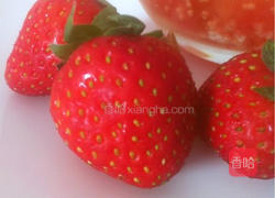 🍓奶油草莓特饮🍓的做法图解4