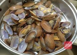 爆炒蚝油花蛤的做法图解3