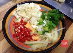 爆炒蚝油花蛤的做法图解4