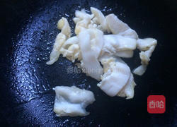 芹菜炒腊肉的做法图解5