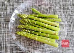 白灼芦笋的做法图解1
