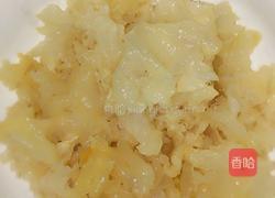 冰糖雪耳桃胶的做法图解1