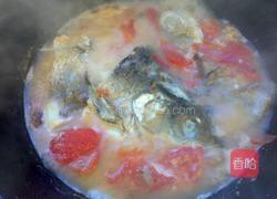 番茄鱼头汤的做法图解4
