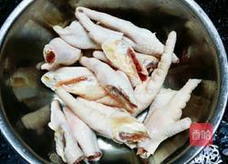 豆腐泡土豆鸡爪煲的做法图解2