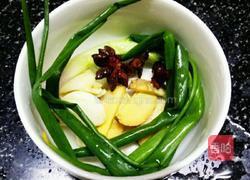 豆腐泡土豆鸡爪煲的做法图解3