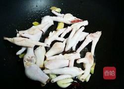 豆腐泡土豆鸡爪煲的做法图解5