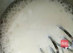 戚风杯子蛋糕的做法图解7