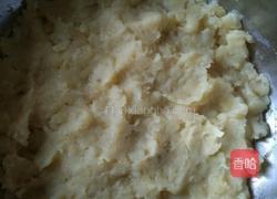 炸土豆球的做法图解2