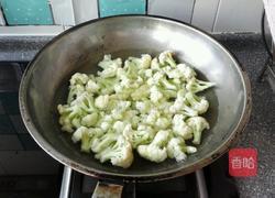西红柿炒菜花的做法图解4