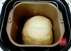 小狗啃骨头汉堡的做法图解4