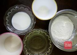 电饭煲蛋糕的做法图解1