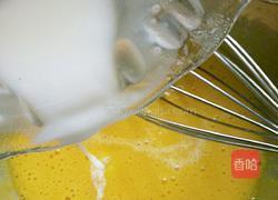 电饭煲蛋糕的做法图解4