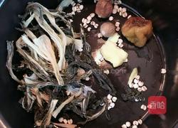 无花果菜干骨头汤的做法图解2