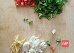 尖椒鸡蛋打卤面的做法图解2