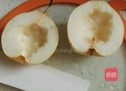 冰糖川贝炖梨的做法图解1