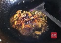 韭菜木耳炒肉片的做法图解6