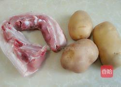 土豆烧五花肉的做法图解1