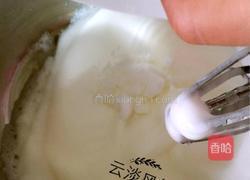 戚风蛋糕(8寸)的做法图解4