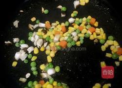 什锦南瓜蒸饭的做法图解5