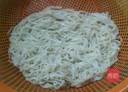 西红杮鸡蛋打卤面的做法图解3