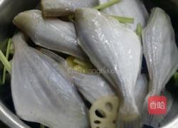 香辣耗儿鱼的做法图解1