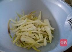 爆腌蕌头的做法图解1