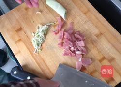 土豆片炒胡萝卜的做法图解2