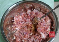 猪肉圆葱馅饼的做法图解4