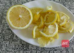 柠檬鸡丝的做法图解2