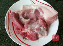 冬菇肉丸子的做法图解1