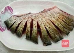 孔雀开屏鱼的做法图解4