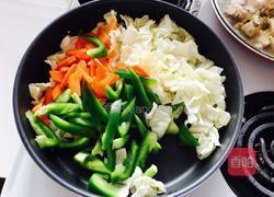 鱼肉炒杂菜的做法图解4