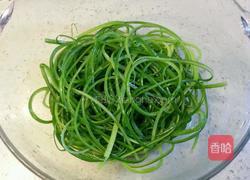 手撕蒜薹的做法图解5