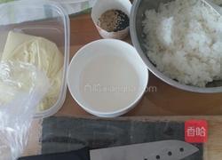 烤鸡紫菜卷的做法图解1
