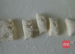 螃蟹发面馒头的做法图解2